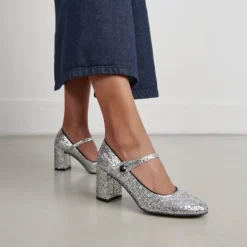 Babies à talons