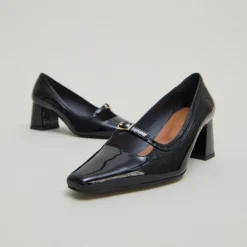 Babies à talons