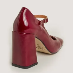 Babies à talons et bouts carrés