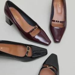 Babies à talons et bouts pointus