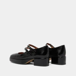Babies à talons et brides