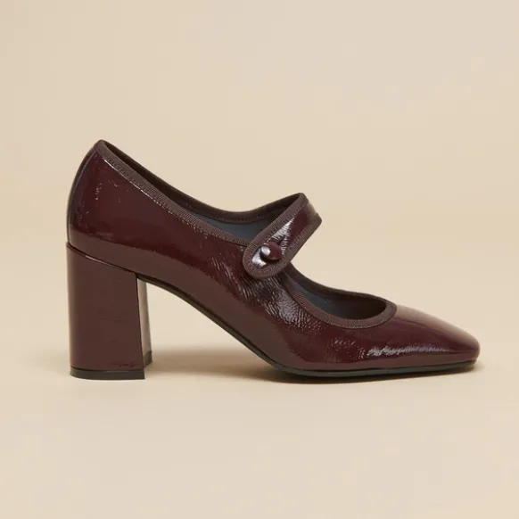 Babies à talons et brides épaisses