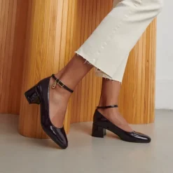 Babies à talons et charms