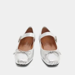 Ballerines à brides