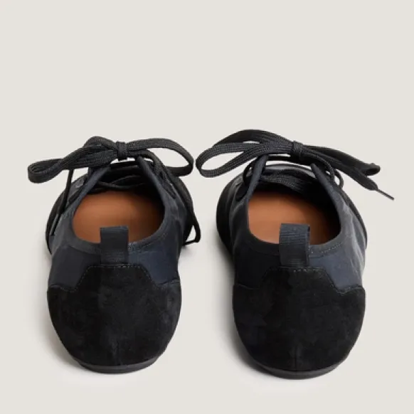 Ballerines à lacets