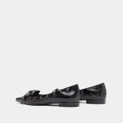 Ballerines à lacets