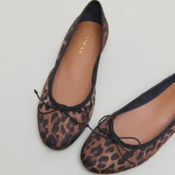 Ballerines à lacets