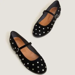 Ballerines à rivets