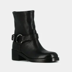 Boots à boucles