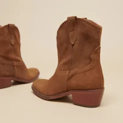 Boots à bouts ovales