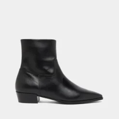 Boots à bouts pointus
