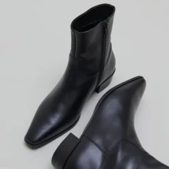Boots à bouts pointus