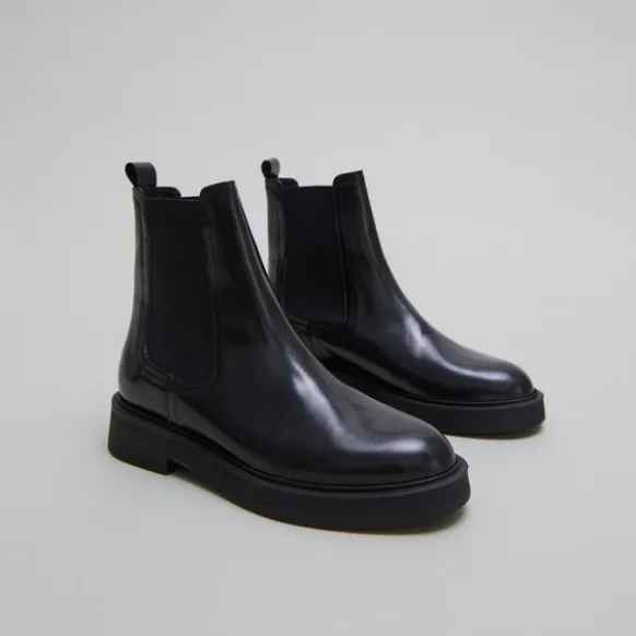 Boots à bouts ronds