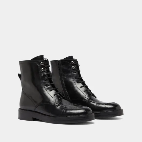 Boots à lacets