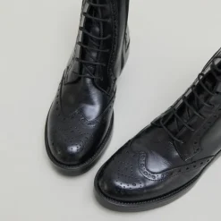 Boots à lacets