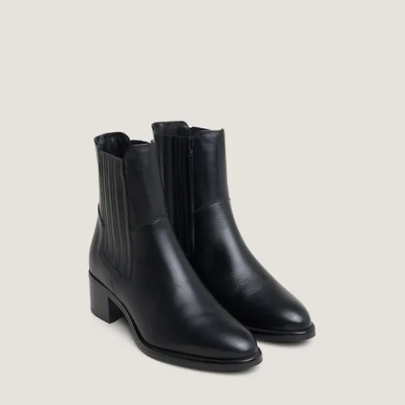 Boots à élastiques et talons carrés