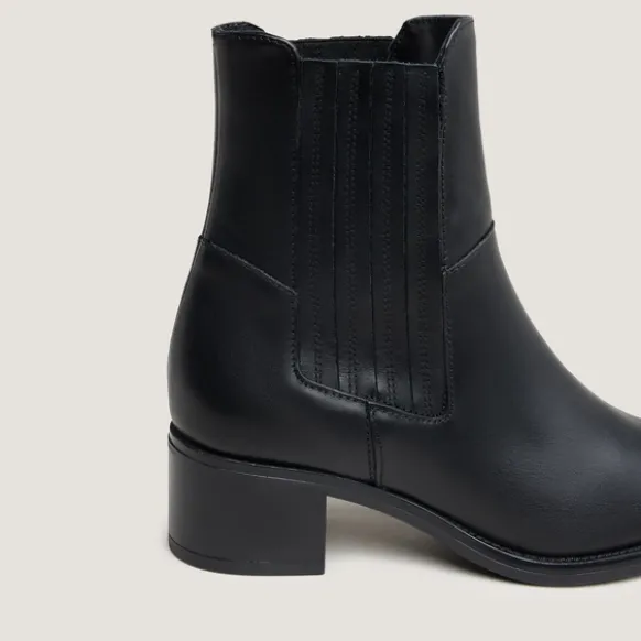 Boots à élastiques et talons carrés