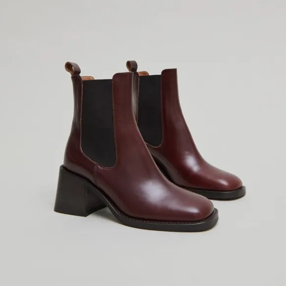 Boots à élastiques et talons épais
