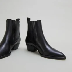 Boots à petits talons biseautés et élast...
