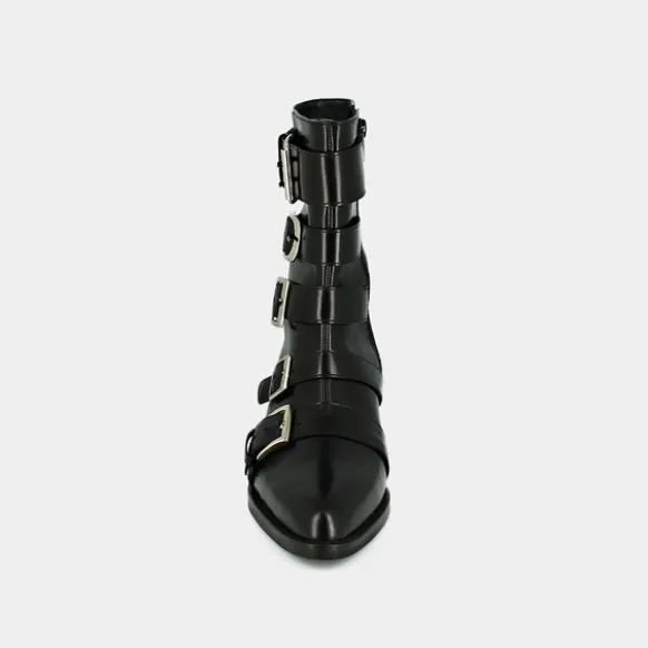 Boots à sangles et bouts pointus