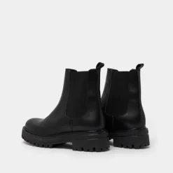 Boots à semelles crantées et élastiques
