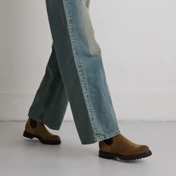 Boots à semelles crantées et élastiques