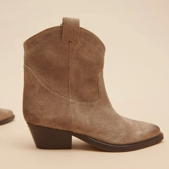 Boots à talons biseautés