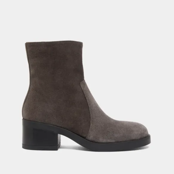 Boots à talons droits