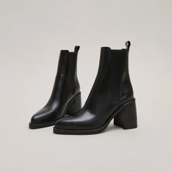 Boots à talons hauts et élastiques