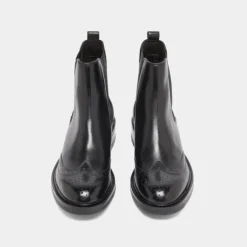 Boots basses à élastiques et détails ajourés