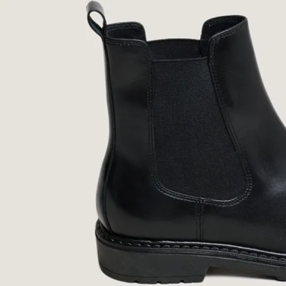 Boots Chelsea