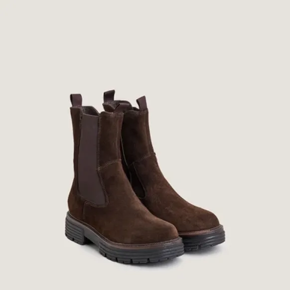 Boots Chelsea
