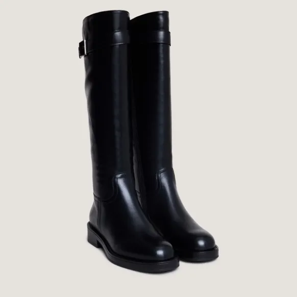 Bottes à boucles ajustables