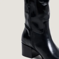 Bottes à bouts pointus
