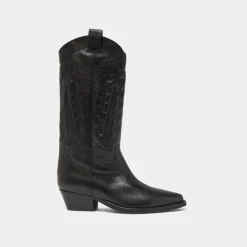 Bottes à bouts pointus et surpiqures apparentes
