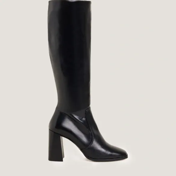 Bottes à hauts talons