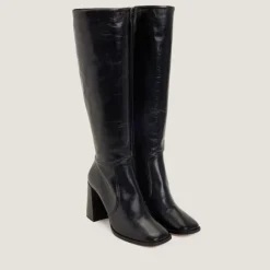 Bottes à hauts talons