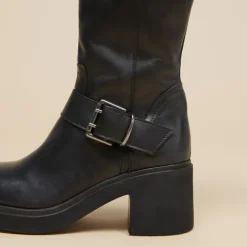 Bottes à semelles épaisses et boucles la...