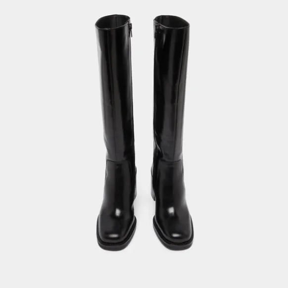 Bottes à talons débordants