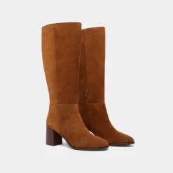 Bottes à talons et bouts ronds