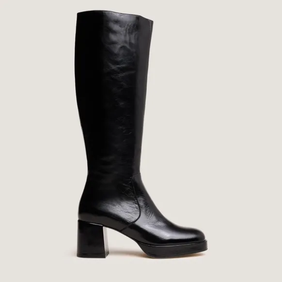 Bottes à talons et plateformes