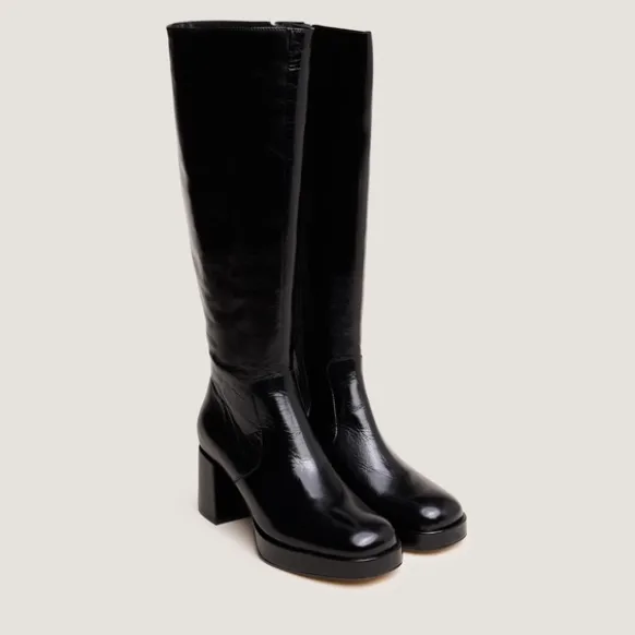 Bottes à talons et plateformes
