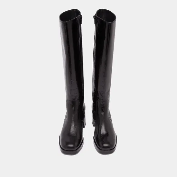Bottes à talons et plateformes
