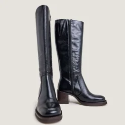 Bottes à talons lamellés