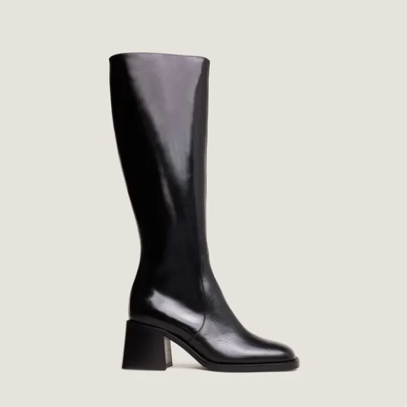 Bottes à talons épais et bouts carrés