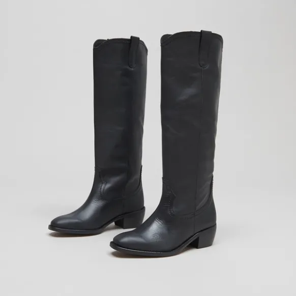 Bottes hautes à bouts ovales