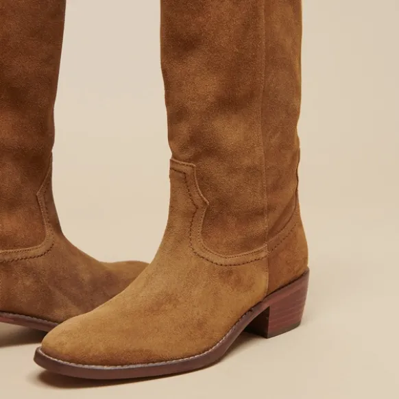 Bottes hautes à bouts ovales