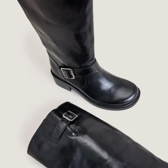 Bottes hautes à sangles