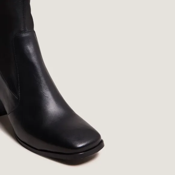 Bottines à bouts ovales