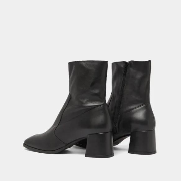 Bottines à bouts ovales